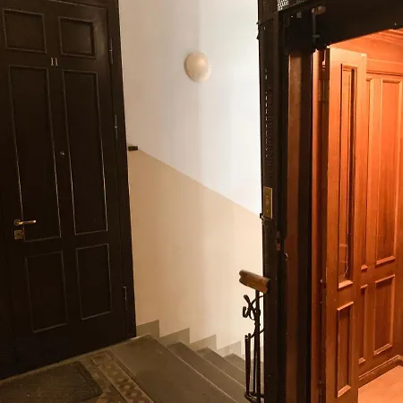 Appartamento Apartment, Old Town History Heritage With Parking